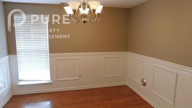 206 Park Village Cir in Alabaster, AL - Building Photo - Building Photo