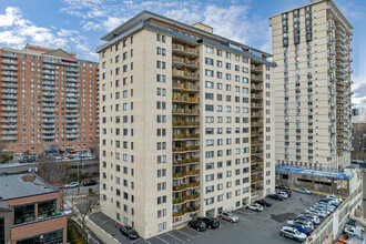 Stratford House in Hackensack, NJ - Building Photo - Building Photo