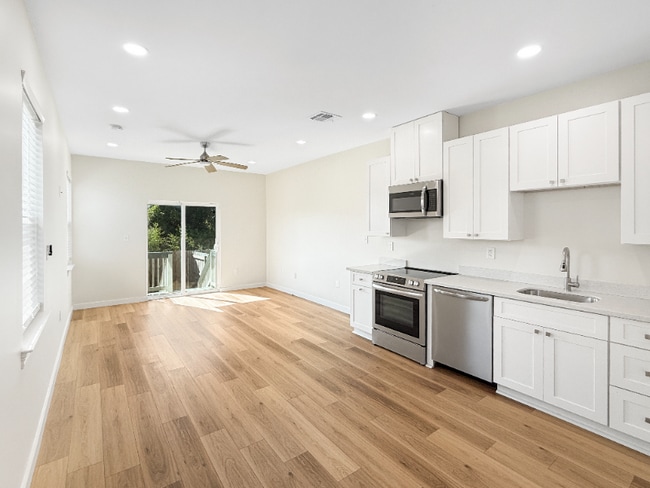 property at 2904 Mandeville St
