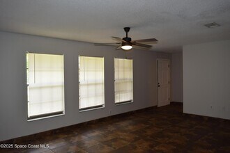 326 Decordre Rd SE in Palm Bay, FL - Building Photo - Building Photo