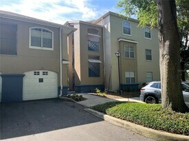 7200 Westpointe Blvd in Orlando, FL - Building Photo