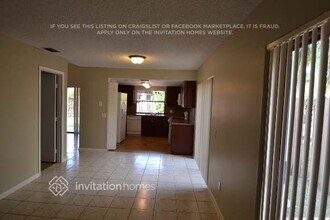 15542 SW 48th St in Miami, FL - Building Photo - Building Photo