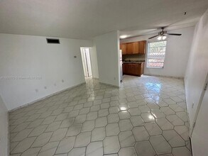 820 Salzedo St in Coral Gables, FL - Building Photo - Building Photo