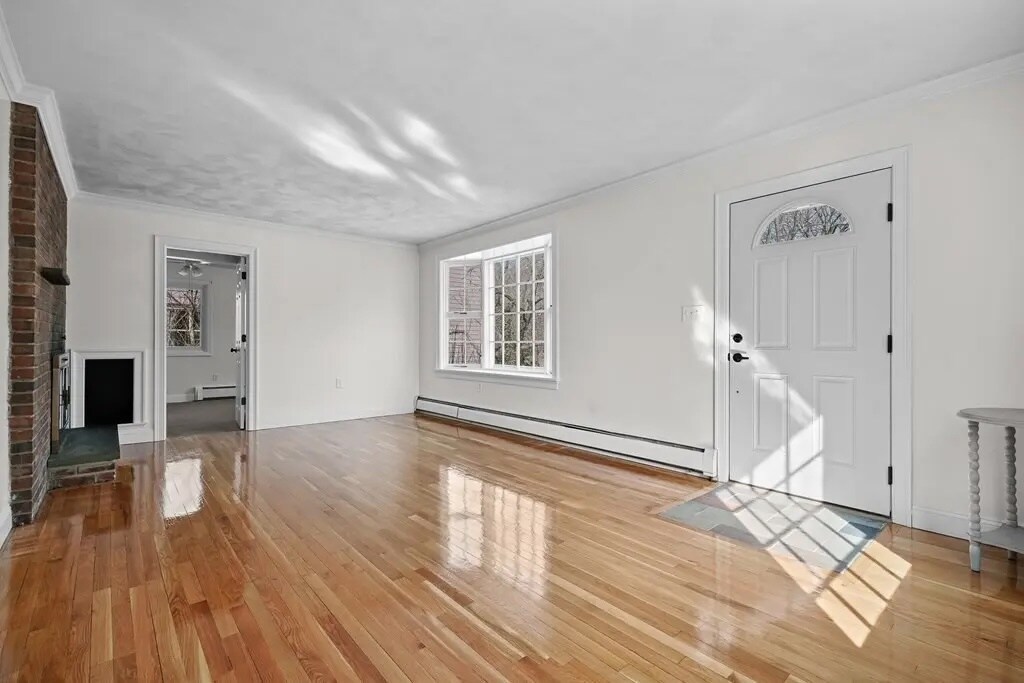 248 Lincoln St in Lexington, MA - Building Photo
