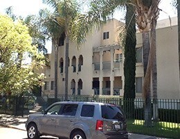 625 N New Hampshire Ave in Los Angeles, CA - Building Photo - Building Photo