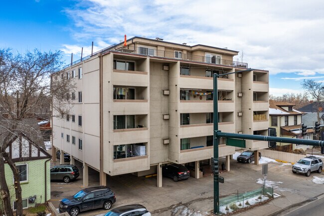 The Ascot Condominiums in Denver, CO - Building Photo - Building Photo