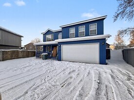 6426 Coachman Cir in Anchorage, AK - Building Photo