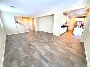 3040 Candle Lake Ct in Henderson, NV - Building Photo - Building Photo