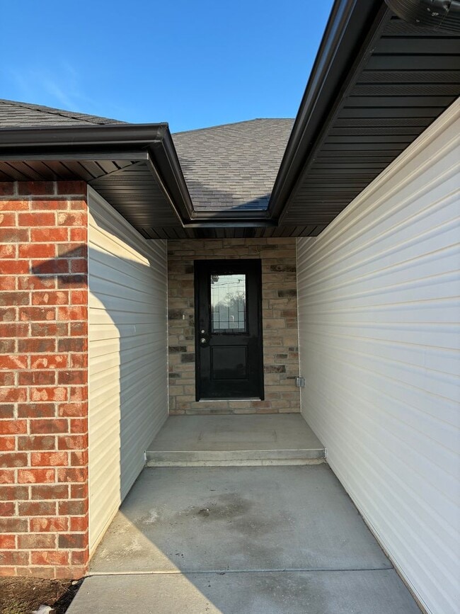 1912 S 18th Ave in Ozark, MO - Building Photo - Building Photo