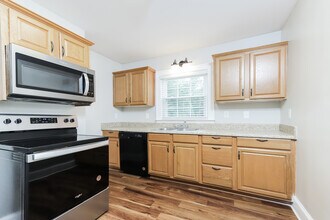 3030 Walnut Ave in Winston-Salem, NC - Building Photo - Building Photo