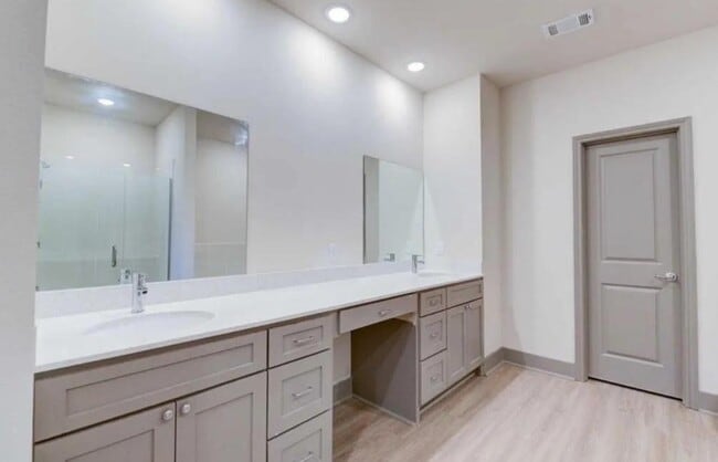 property at 18620 Louetta Creek Dr