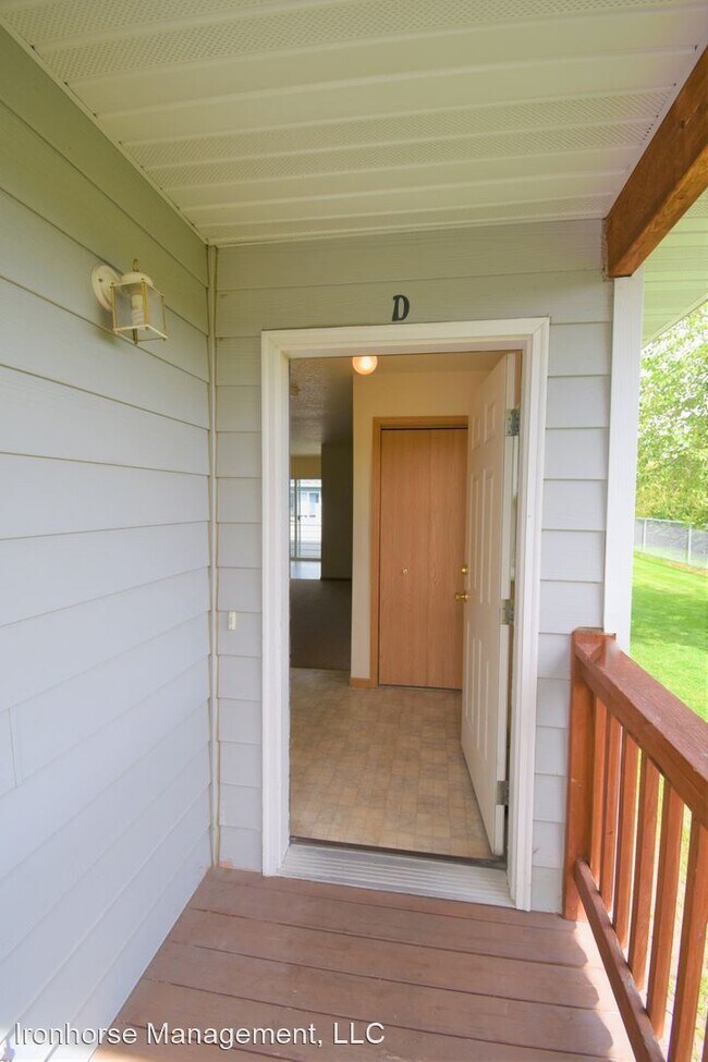 2440 Daws Dr in Bozeman, MT - Building Photo - Building Photo