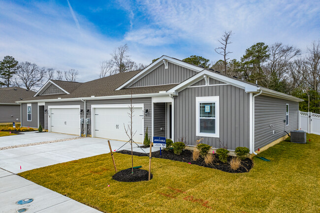 Glen Heights in Salisbury, MD - Foto de edificio - Building Photo