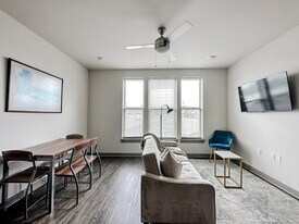 111 E 4th St, Unit SI ID1036786P in North Little Rock, AR - Building Photo