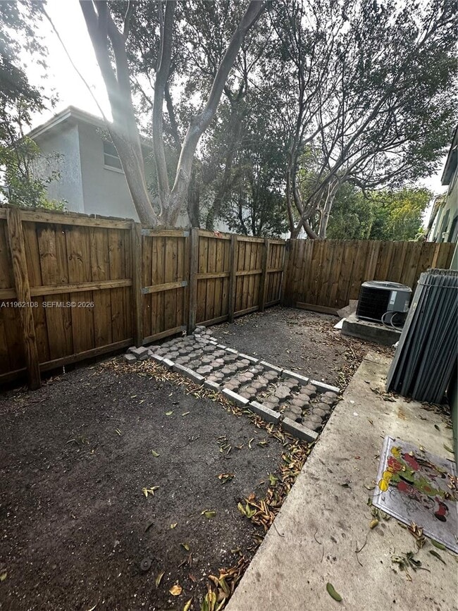 2912 SE 15th Rd in Homestead, FL - Building Photo - Building Photo