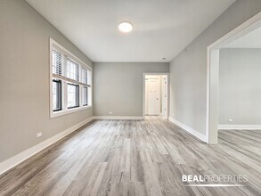 373 Hazel Ave in Glencoe, IL - Building Photo - Building Photo