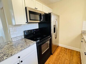 7024 Moderna Way in Orlando, FL - Building Photo - Building Photo