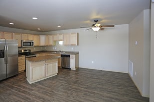 STEEPLE in Grand Forks, ND - Building Photo