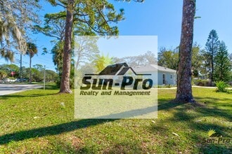 5505 Magnolia Ave in Port Orange, FL - Building Photo - Building Photo