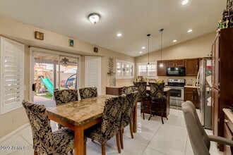 5053 N 85th Ave in Glendale, AZ - Building Photo - Building Photo