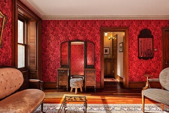 56 Irving Pl, Unit SI FL3-ID1511621P in New York, NY - Foto de edificio - Building Photo