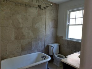 3538 Linwood Ave in Cincinnati, OH - Foto de edificio - Building Photo