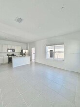 2330 White Buffalo St in Apopka, FL - Building Photo - Building Photo