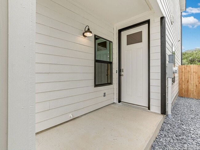 16011 Babcock Rd in San Antonio, TX - Building Photo - Building Photo