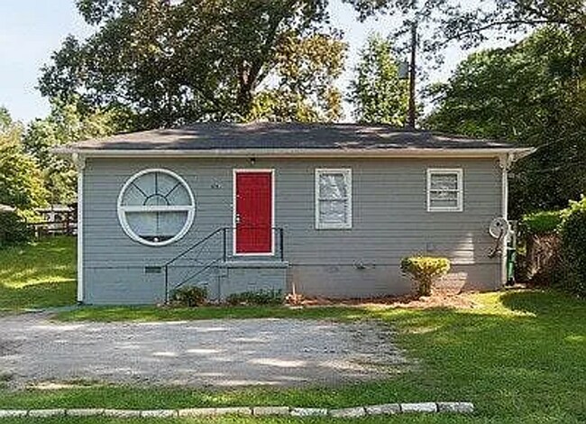 property at 1624 Eastland Rd SE