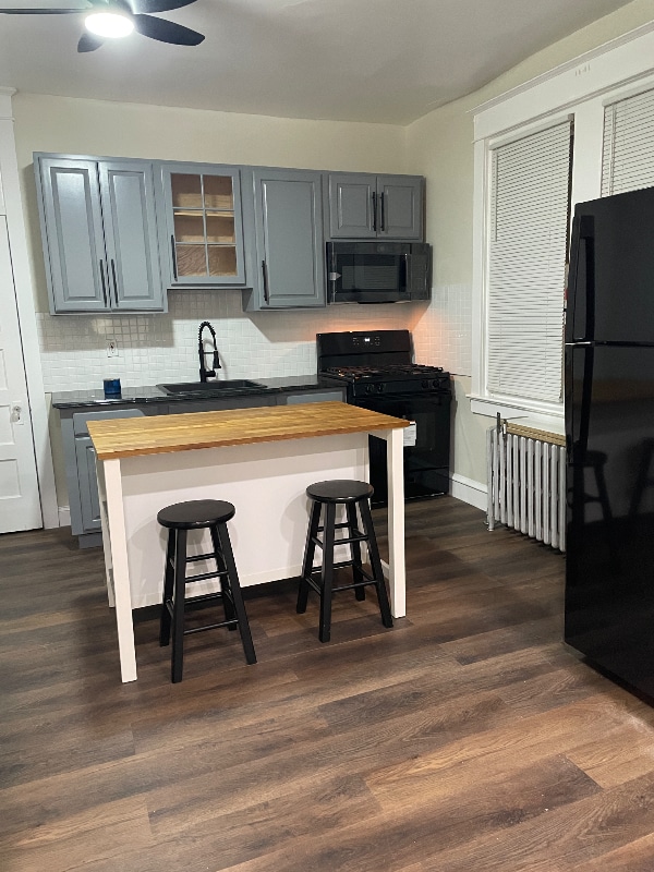 6624 Jackson St in Philadelphia, PA - Foto de edificio - Building Photo