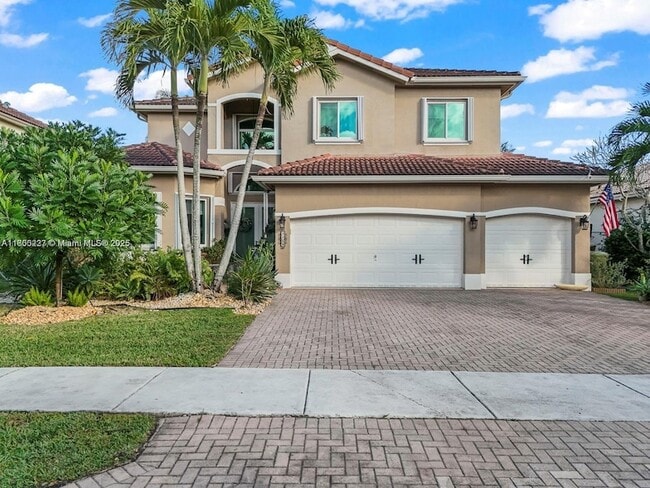 property at 2165 SE 20th Ave
