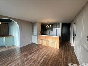 1201 Wilder Ave in Honolulu, HI - Foto de edificio - Building Photo