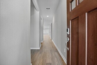 17865 Stone Ter Ln in Montgomery, TX - Foto de edificio - Building Photo