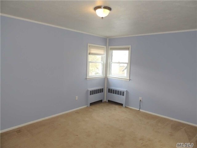 51 Baisley Ave in East Rockaway, NY - Building Photo - Building Photo