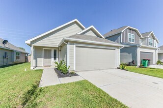 5522 Briana Dee Dr in Arcola, TX - Building Photo - Building Photo