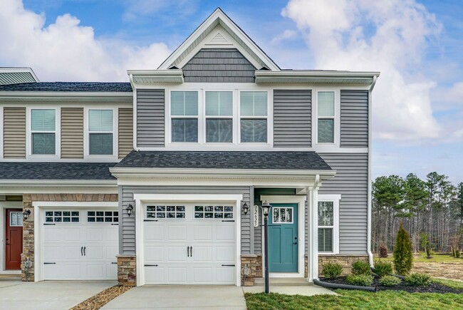 12625 Prestonfield Dr in Chester, VA - Building Photo - Building Photo