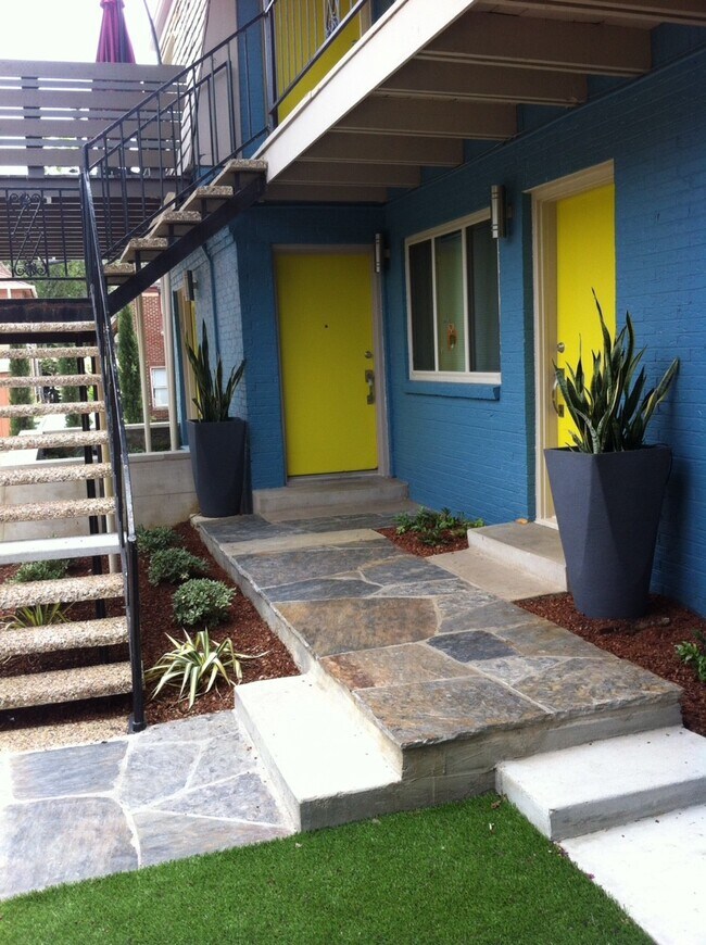 5808 Oram St in Dallas, TX - Foto de edificio - Building Photo