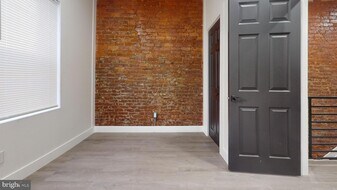 4539 N 18th St in Philadelphia, PA - Building Photo