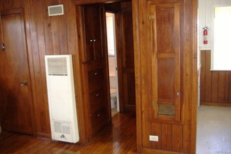 324 Claremont Ave in San Antonio, TX - Building Photo - Building Photo