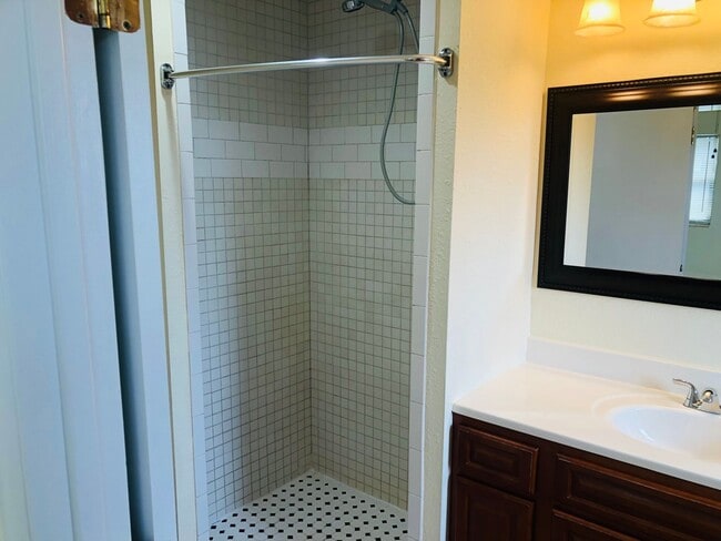 property at 1923 Jefferson Ave