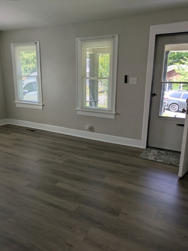 206 Pitner Pl in Knoxville, TN - Building Photo - Building Photo
