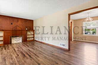 6002 E Rockwood Rd in Wichita, KS - Building Photo - Building Photo