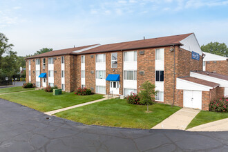 Towne Square Apartments in Detroit, MI - Foto de edificio - Building Photo