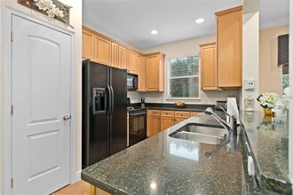 828 Ellwood Ave in Orlando, FL - Building Photo - Building Photo