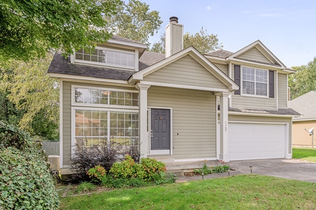 123 River Oaks Dr in Madison, AL - Foto de edificio - Building Photo