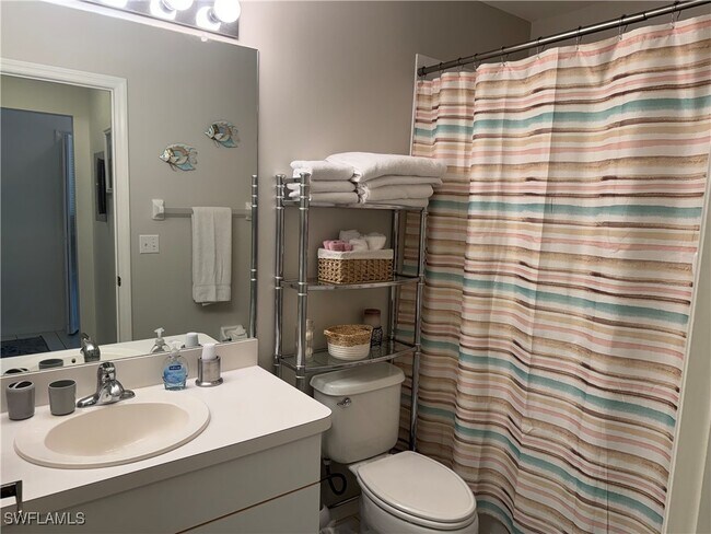 9500 Highland Woods Blvd in Bonita Springs, FL - Building Photo - Building Photo