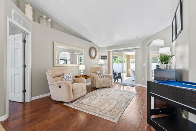 11 Lynton Pl in Palm Coast, FL - Building Photo - Building Photo