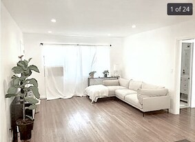 916 N Sweetzer Ave, Unit L in West Hollywood, CA - Building Photo