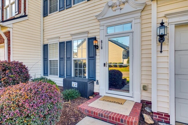 618 Bayou Cir in Lake Wylie, SC - Building Photo - Building Photo