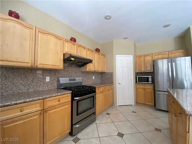 property at 285 Duck Hollow Ave